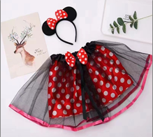 חצאית עכברה אדומה עם נקודות 30 ס"מ כולל קשת על כארד עם קולב/ 6 יחידות במארז