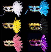 מסכה ונציה עם נוצות טווס על כארד/ 6 יחידות במארז