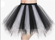 חצאית טוטו משולשים משולב צבע שחור וצבע לבן 40 ס"מ על כארד עם קולב/ 6 יחידות במארז