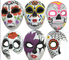 מסיכות שלדים מיקס דגמים בשקית PVC עם כארד / 12 יחידות במארז