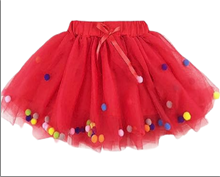 חצאית 3 שכבות פונפונים אדומה 40 ס"מ עם כארד וקולב  / 6 יחידות במארז